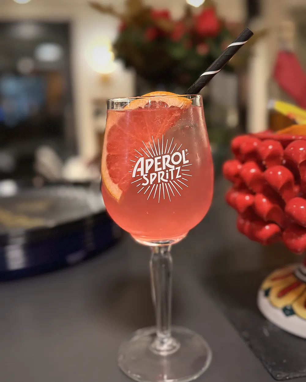 Spritz & sizilianische Keramik